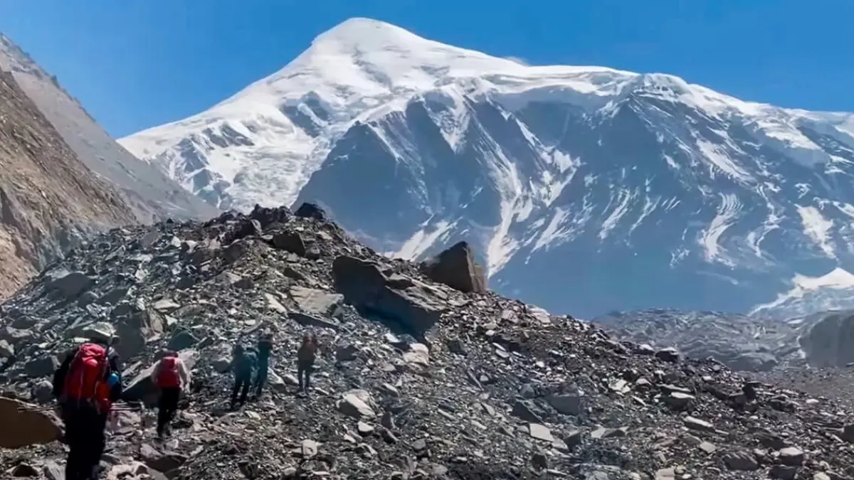 Dhaulagiri Base Camp Trekking