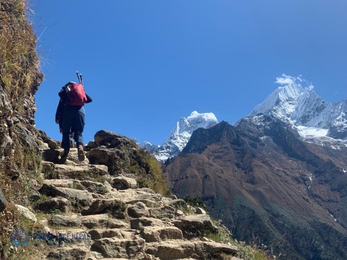 Gokyo Valley Trek Difficulty