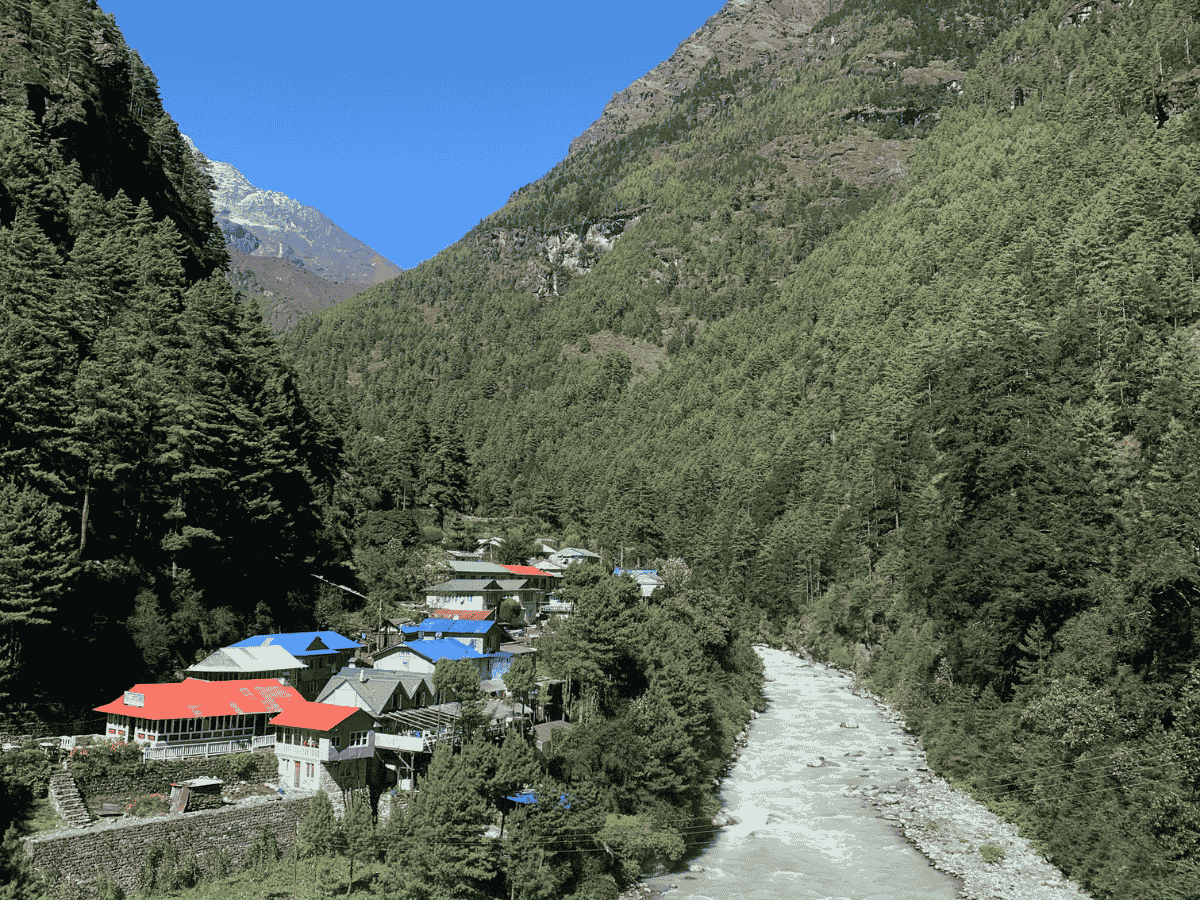 ebc with chola pass trekking