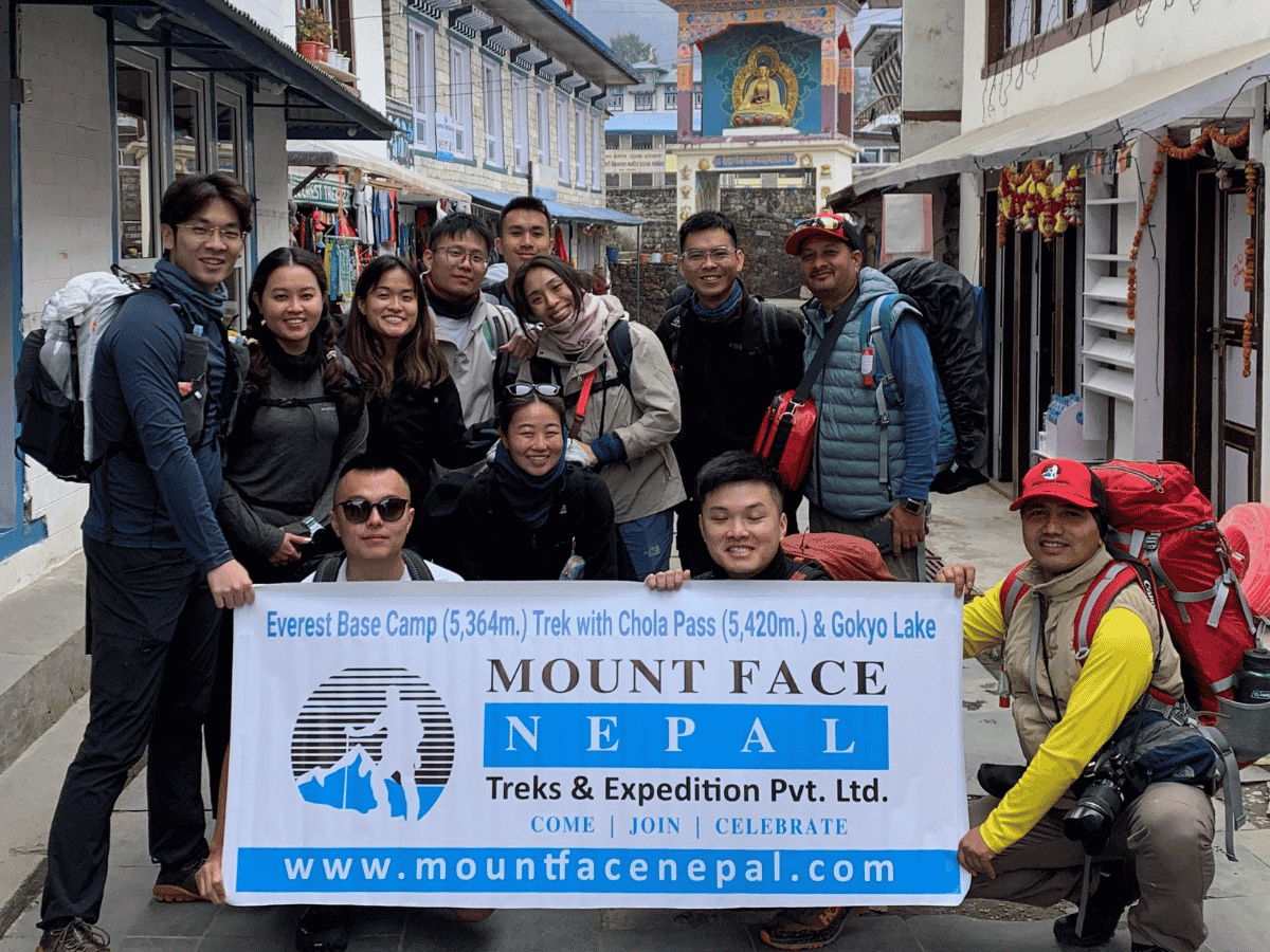 Everest Base Camp with Gokyo Lake Trek