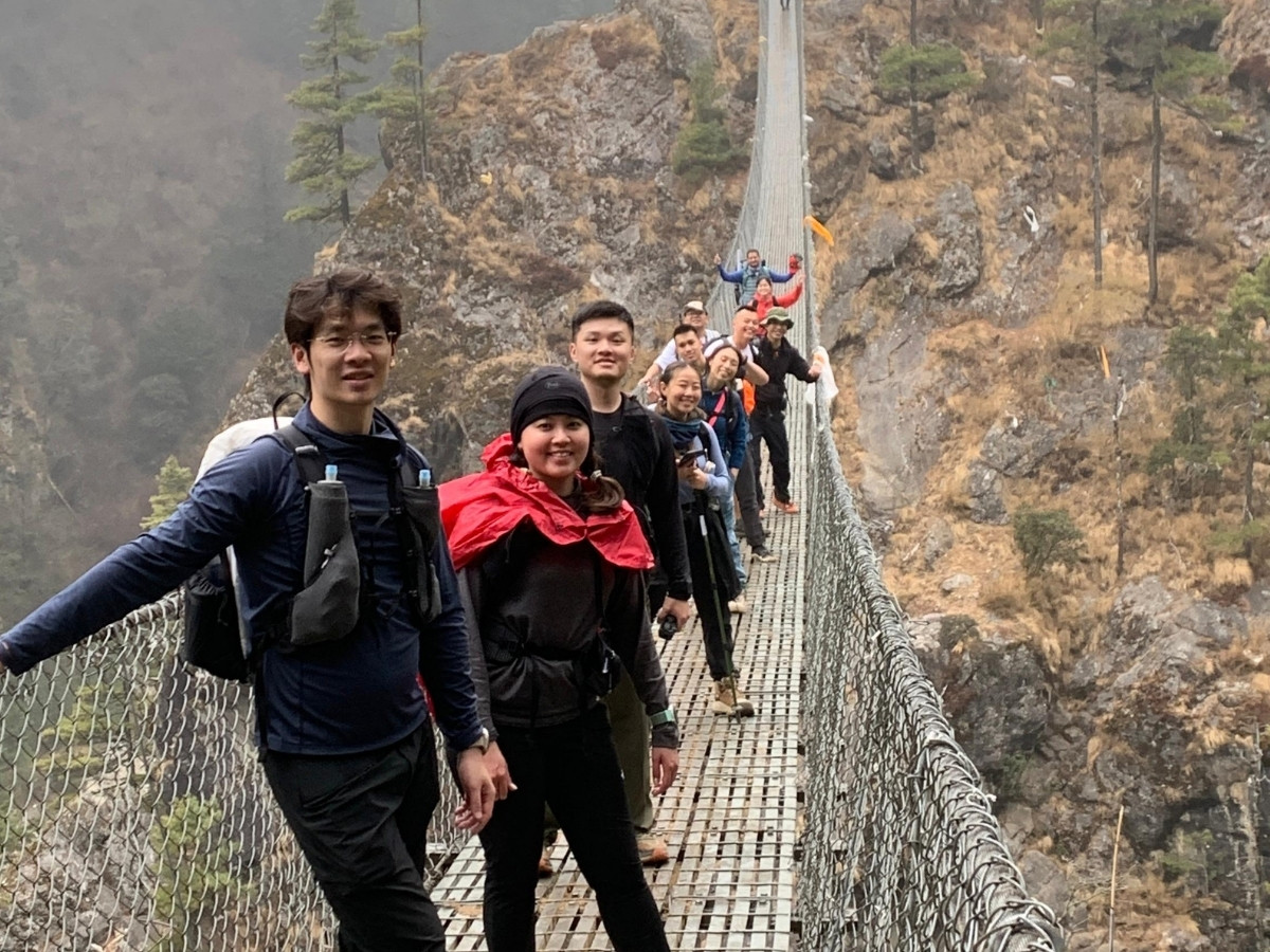 everest-view-trek-hilary-bridge