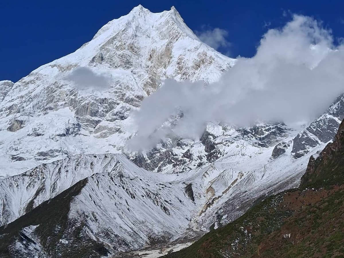 Manslu Circuit Trekking