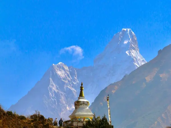 Amadablam Base Camp Trek Mfn 8