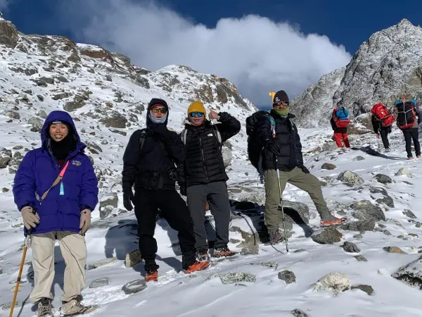 Everest Base Camp With Chola Pass Treks Mfn