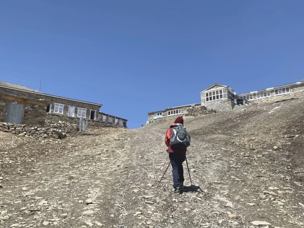 Highcamp Annapurna Circuit Trek