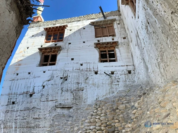 Lo Manthang Palace Pass Upper Mustang Trek