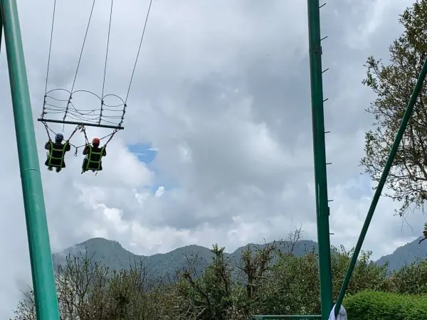 Swing At Chandragiri Day Tour