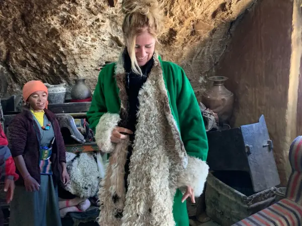 Upper Mustang Jeep Travel